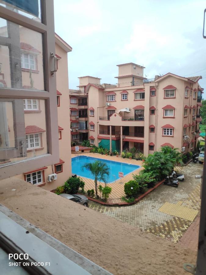 Saldanha Kyle Gardens Apartment Calangute Bagian luar foto