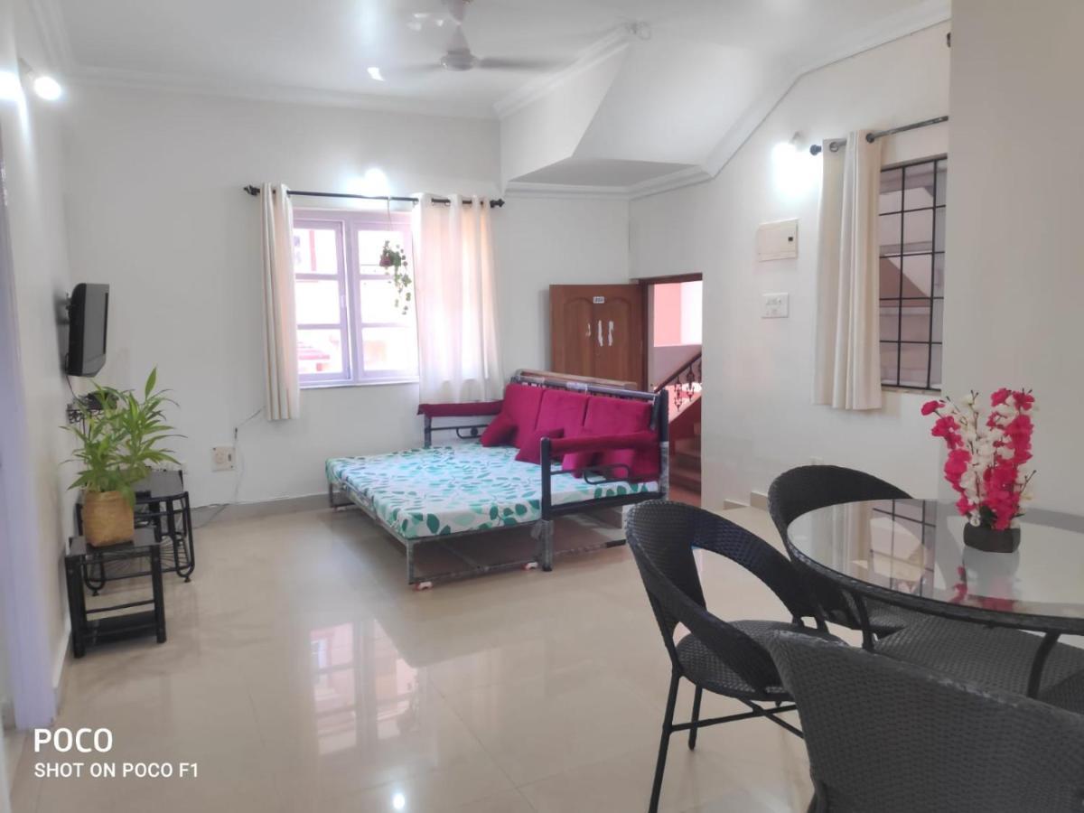 Saldanha Kyle Gardens Apartment Calangute Bagian luar foto